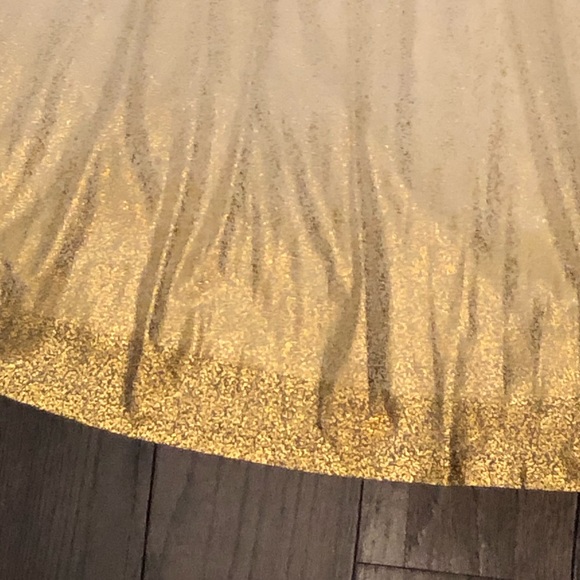 🔴 Fluffy, Tulle Occasion Cream & Gold Skirt - Picture 4 of 10